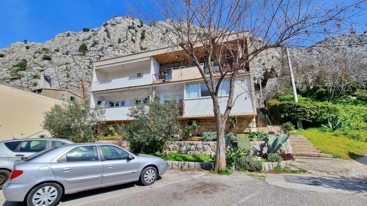 אומיס Apartment Tica מראה חיצוני תמונה