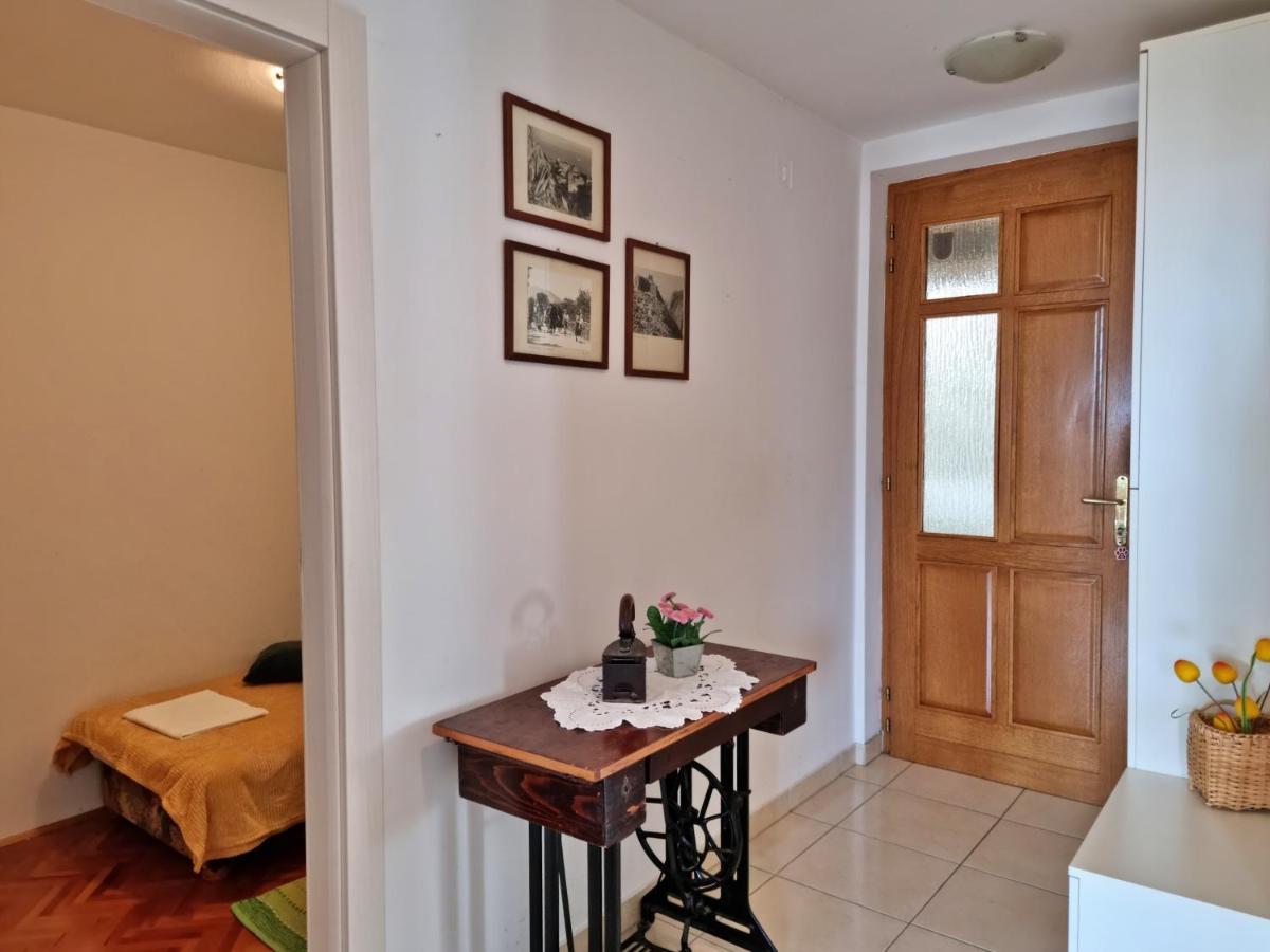 אומיס Apartment Tica מראה חיצוני תמונה