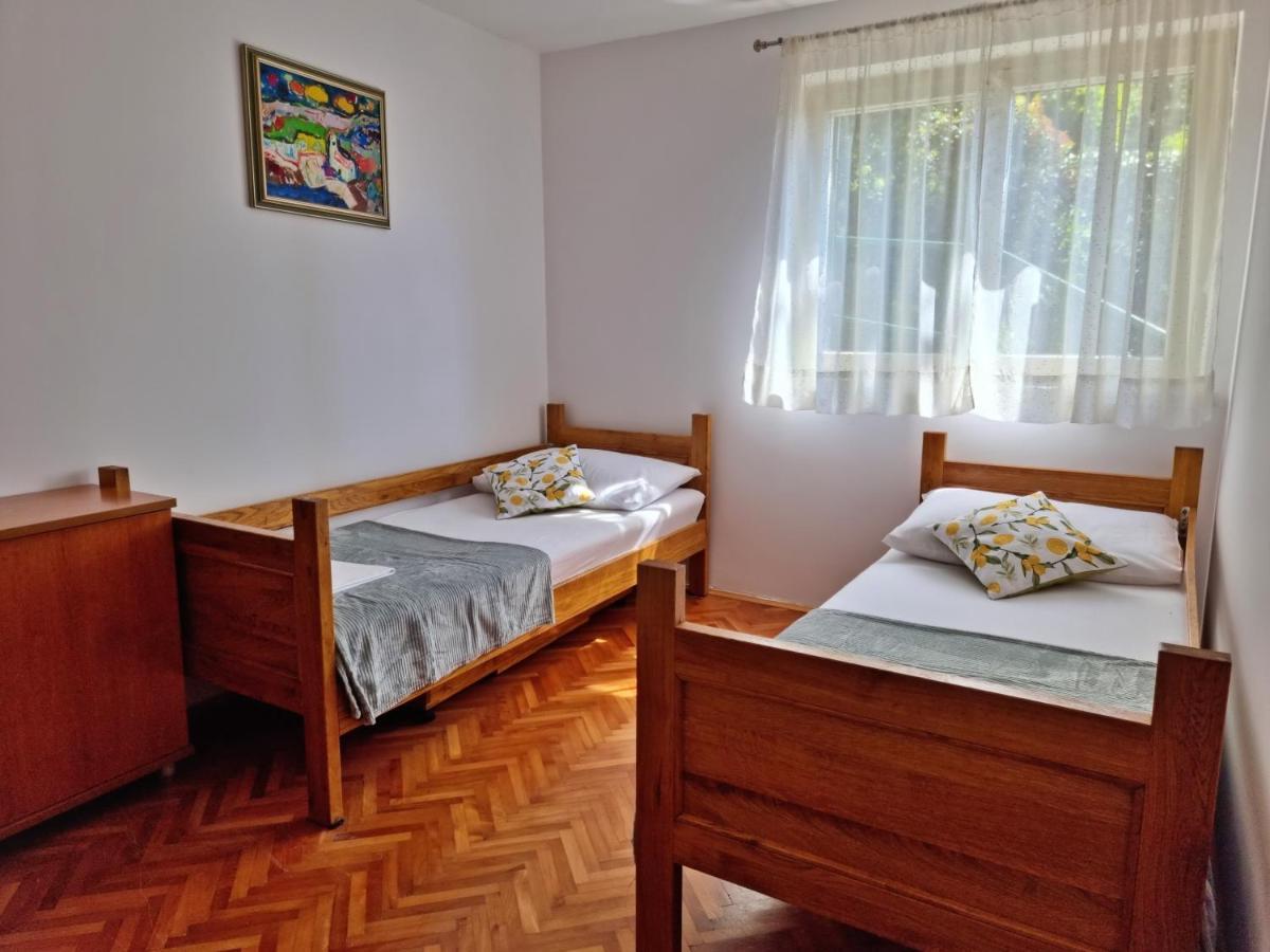 אומיס Apartment Tica מראה חיצוני תמונה